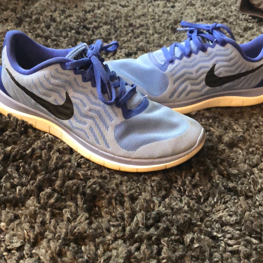 Nike Frees Running Shoes